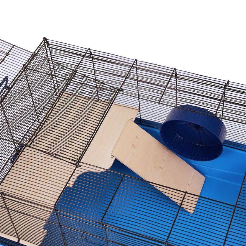 Spacious cage for rodents