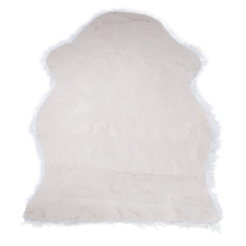 Modern pet rug design