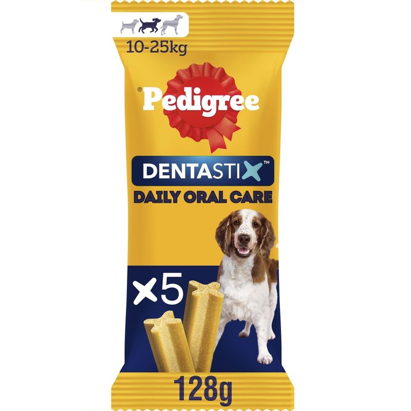 Pedigree Dentastix packaging for daily oral care on a white background