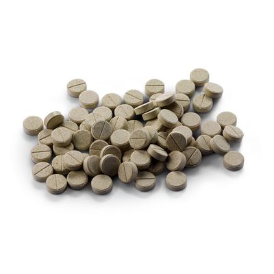 Coat and nail supplement