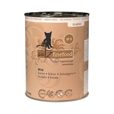 High-quality meat cat food