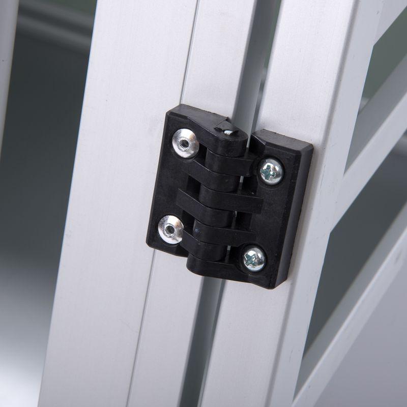 Transport box for dogs