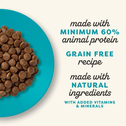 Natural salmon cat nutrition