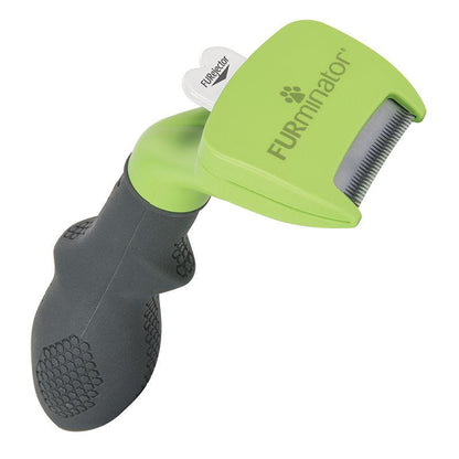 Short hair grooming tool for dogs