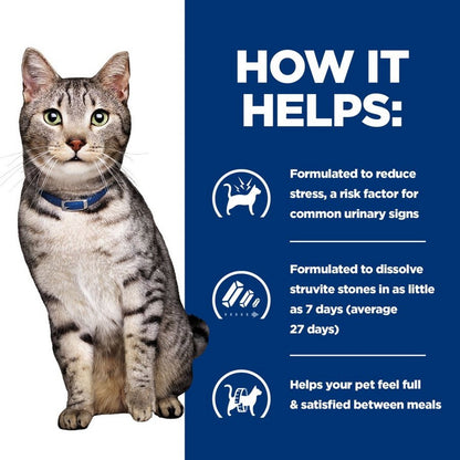 Cat beside Hill’s c/d Stress + Metabolic bag