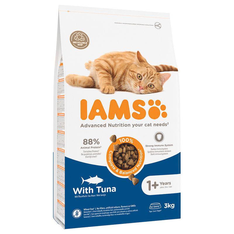 Adult cat dry food with tuna