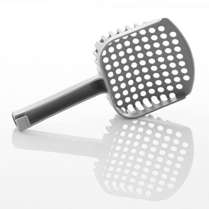 Plastic cat litter tray