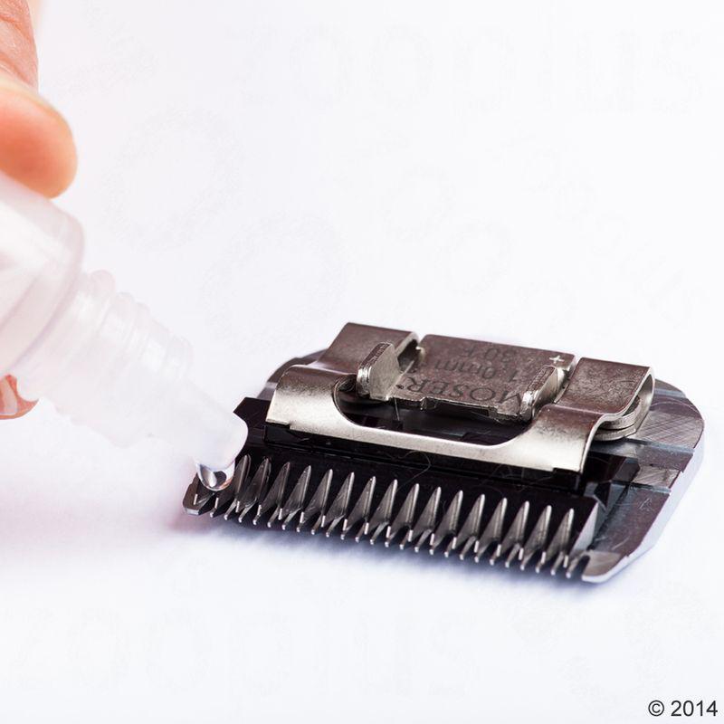 Clipper maintenance oil