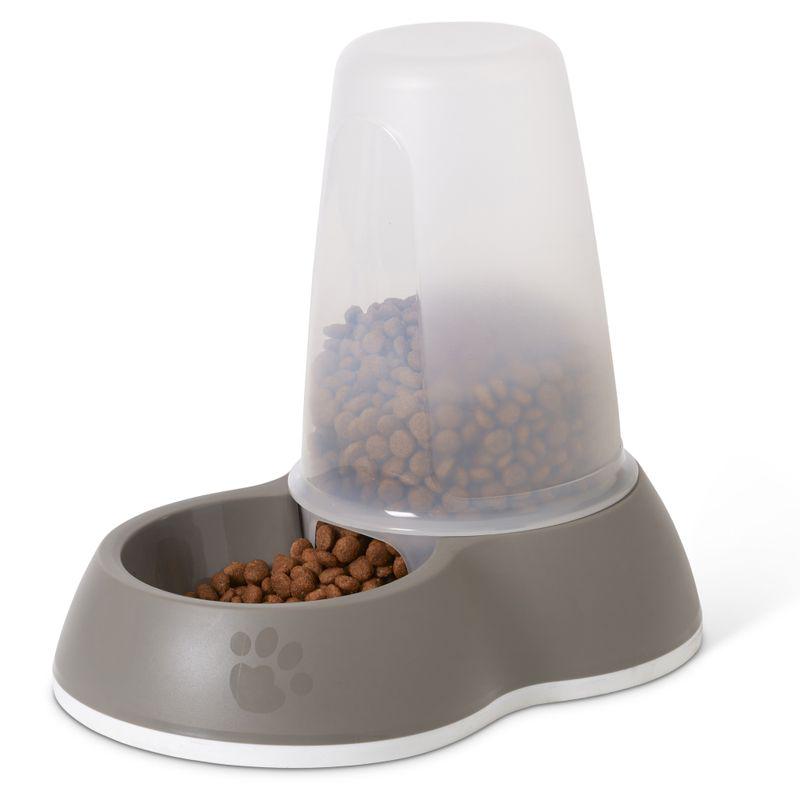 Automatic pet feeder