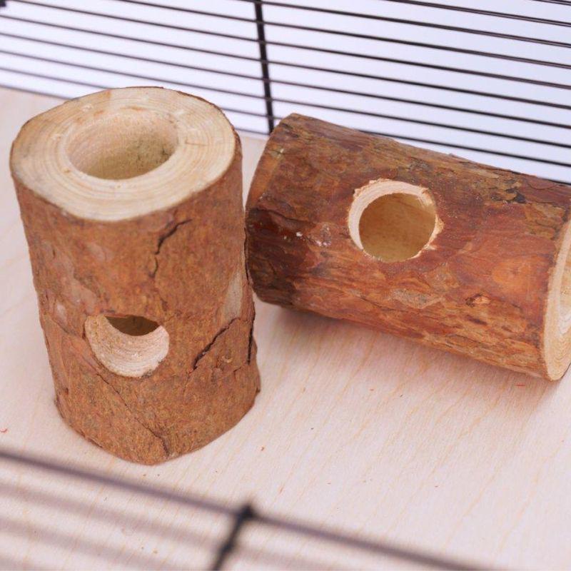 Wire cage with ramps