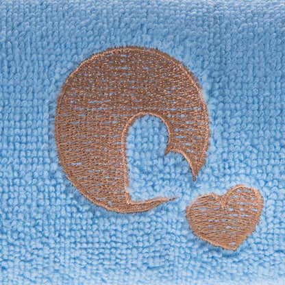 Dirt-Absorbing Towel