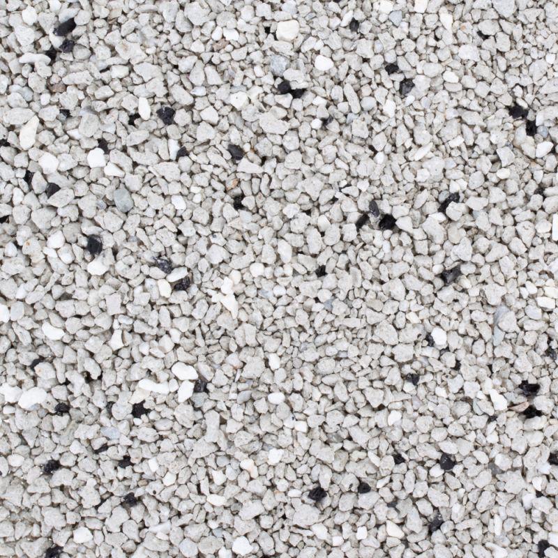 Clumping carbon cat litter