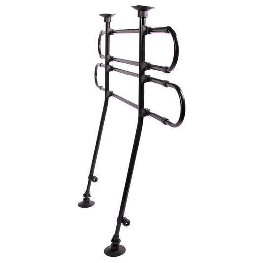 Angled dog car barrier