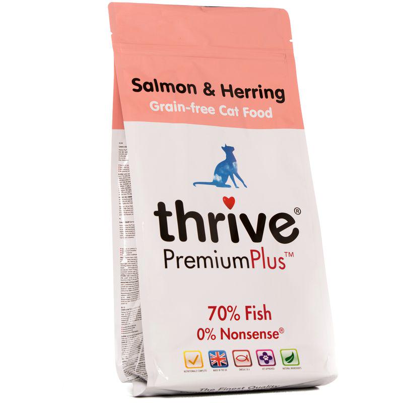 Salmon herring dry cat food Thrive