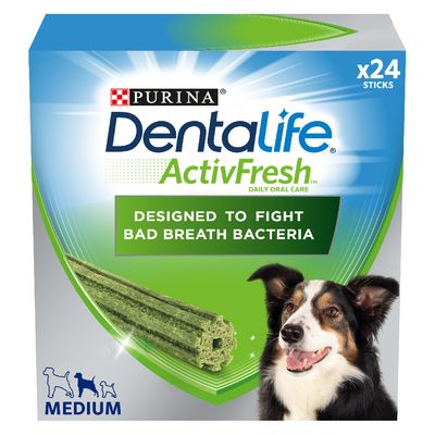 Chewy sticks for clean teeth